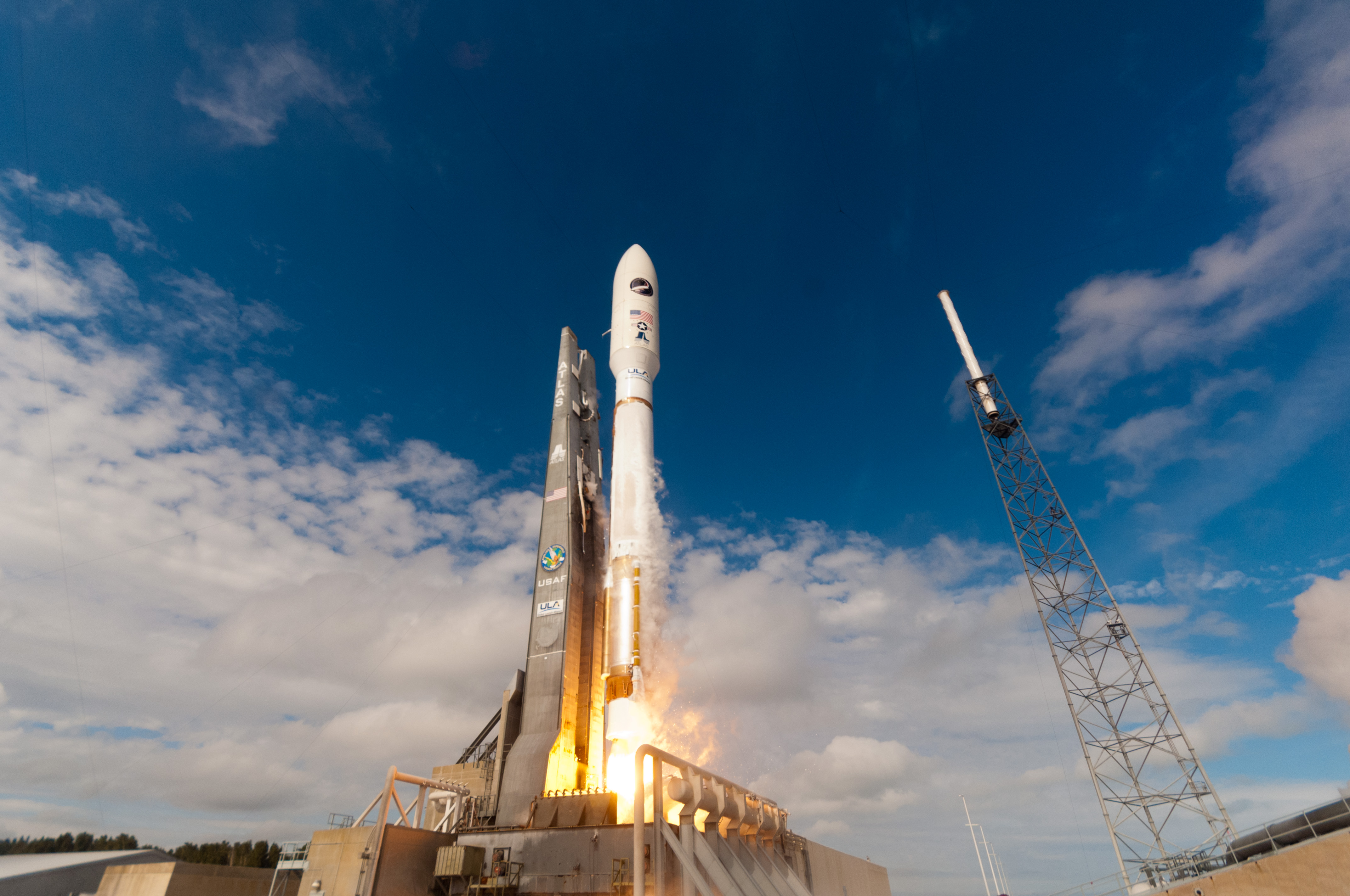 Atlas V 551 rocket