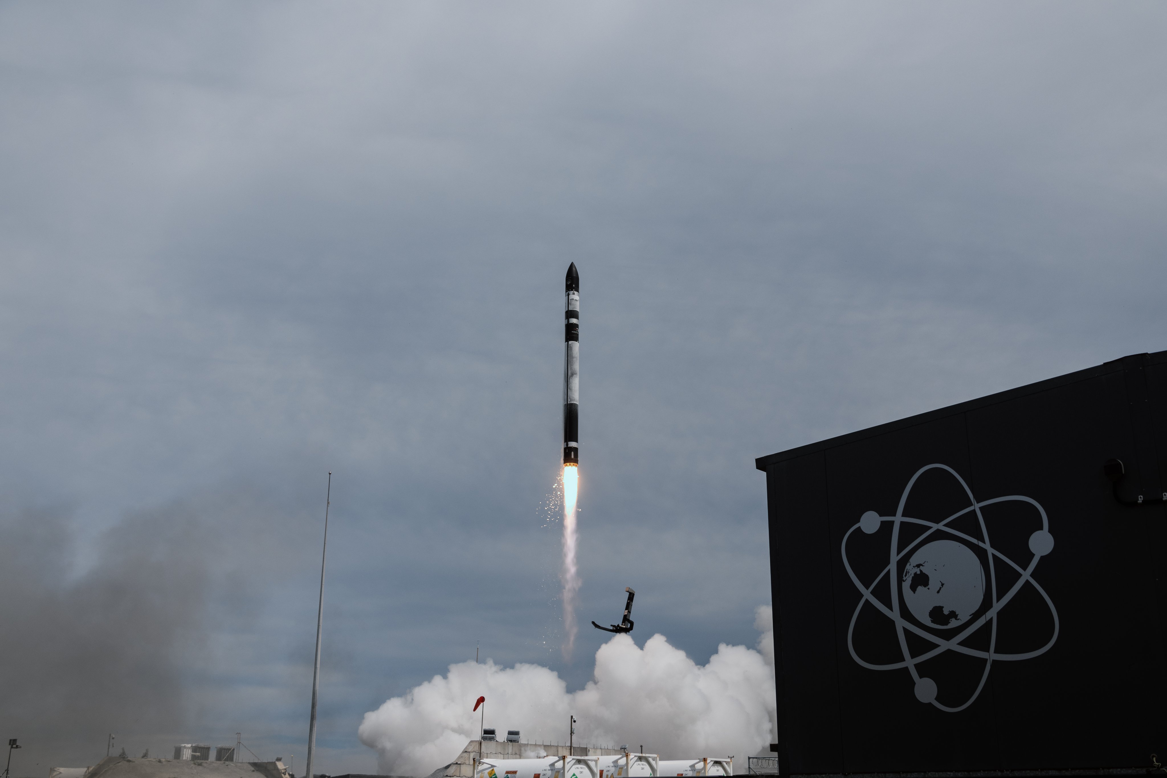 Electron rocket